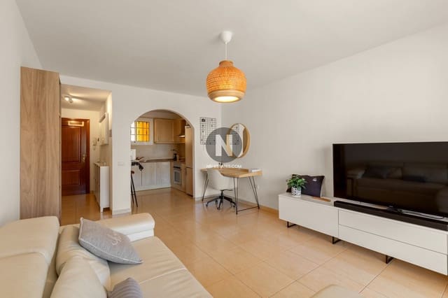 1 slaapkamer Flat te koop in Palm-Mar, Arona met zwembad - € 298.000 (Ref: 9928625)