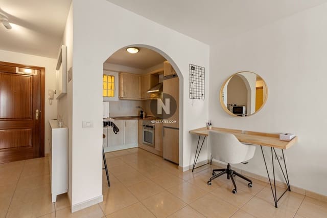 1 slaapkamer Flat te koop in Palm-Mar, Arona met zwembad - € 298.000 (Ref: 9928625)