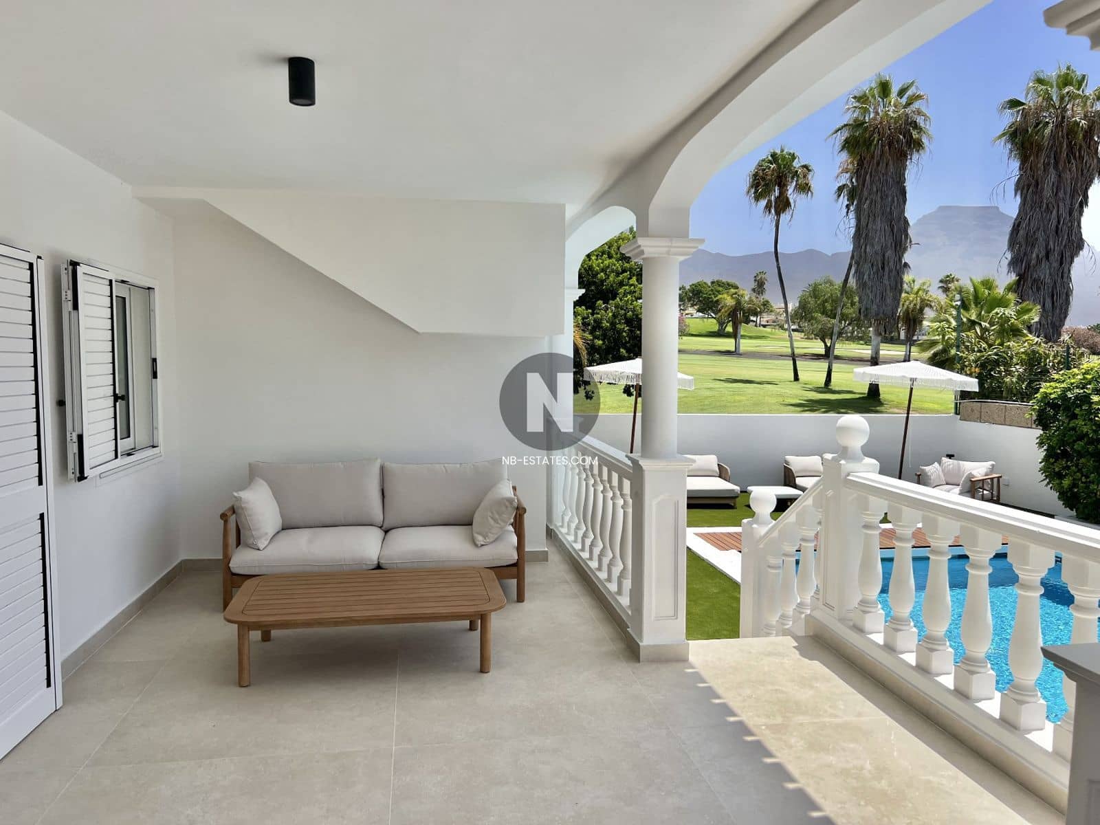 5 camera da letto Villa in vendita in Costa Adeje con piscina garage - 3.300.000 € (Rif: 9928654)