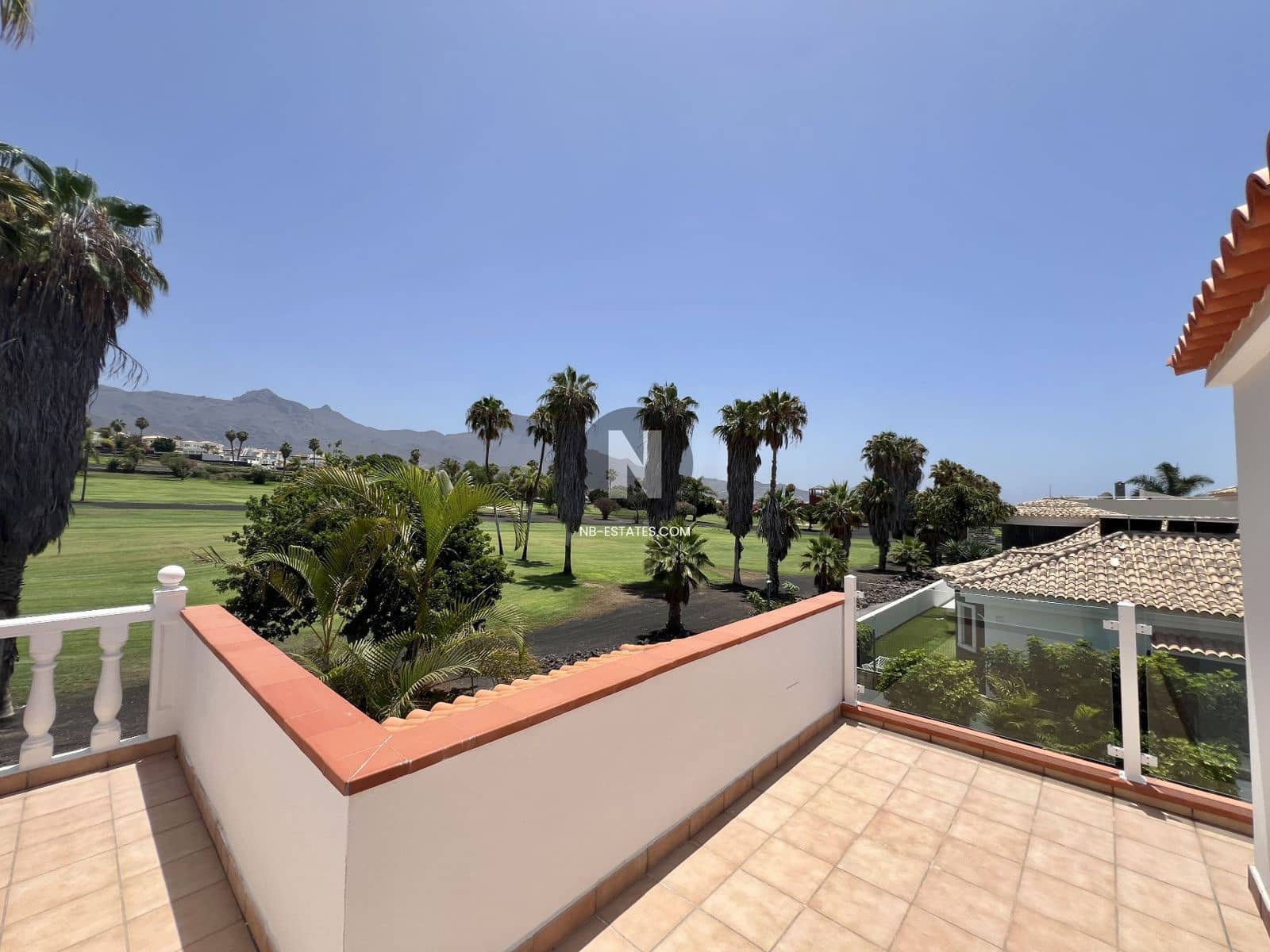 5 camera da letto Villa in vendita in Costa Adeje con piscina garage - 3.300.000 € (Rif: 9928654)