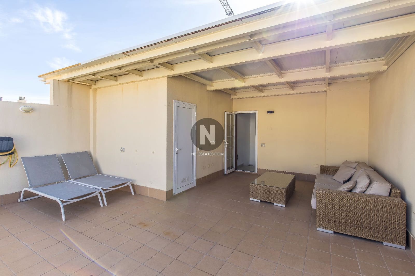 2 soverom Penthouse til salgs i Palm-Mar med svømmebasseng garasje - € 364 000 (Ref: 9937043)