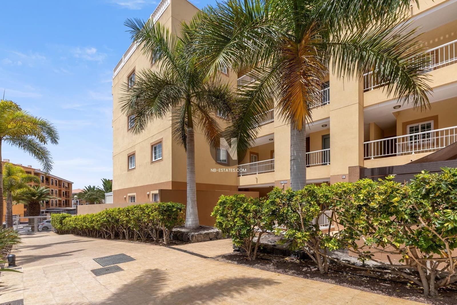 2 soverom Penthouse til salgs i Palm-Mar med svømmebasseng garasje - € 364 000 (Ref: 9937043)