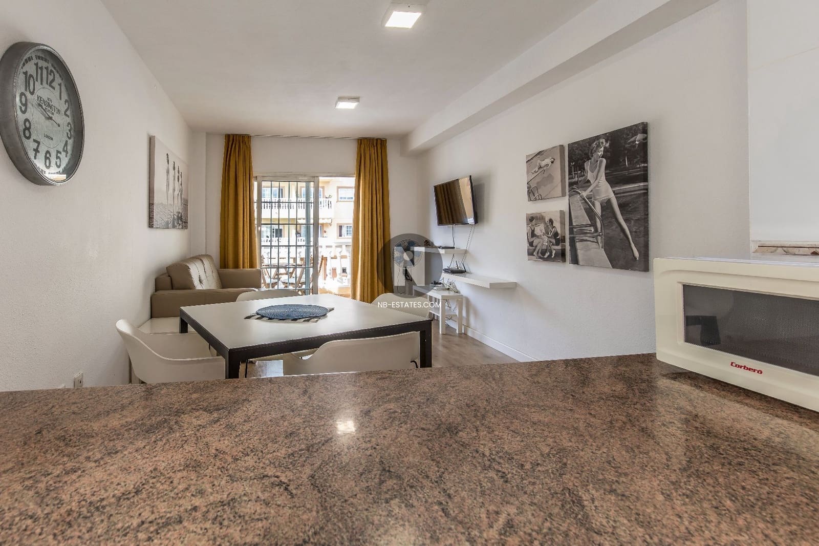 2 sovrum Takvåning till salu i Palm-Mar med pool garage - 360 000 € (Ref: 9943205)