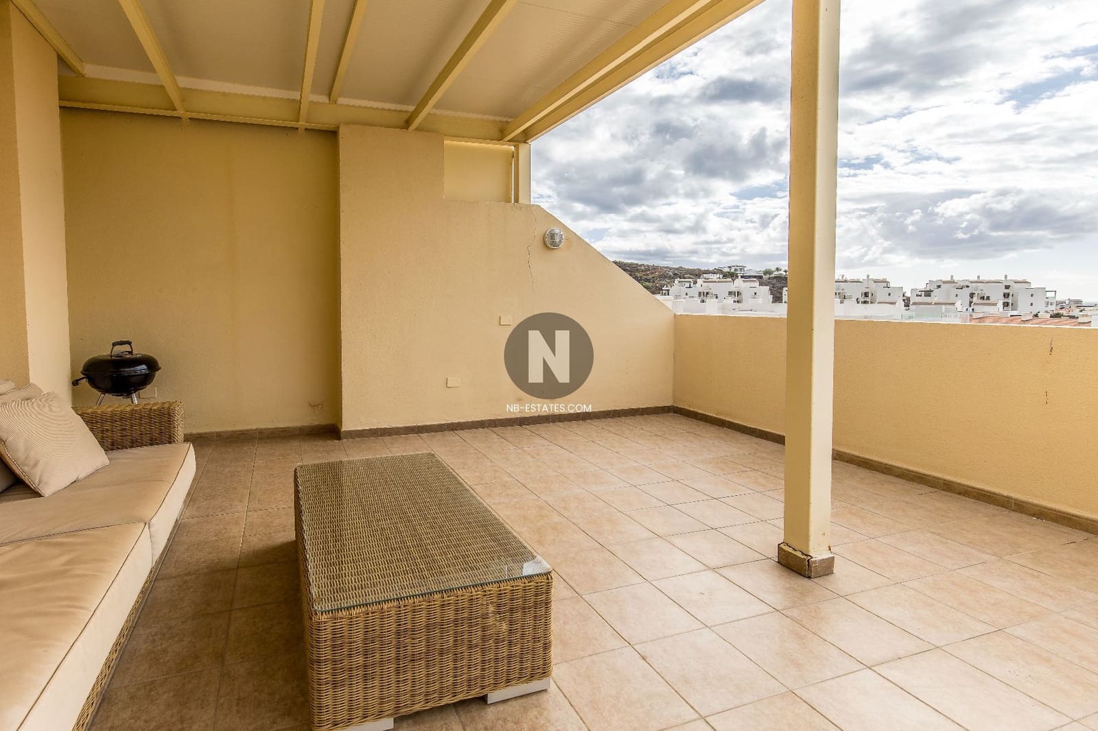 2 sovrum Takvåning till salu i Palm-Mar med pool garage - 360 000 € (Ref: 9943205)