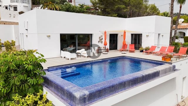 3 soverom Villa til salgs i Benissa med svømmebasseng - € 895 000 (Ref: 9977530)