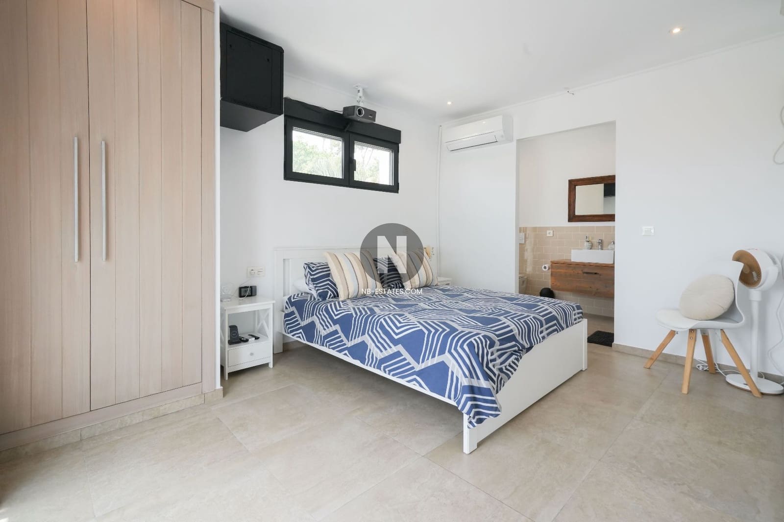 Chalet de 7 habitaciones en Moraira en venta con piscina - 1.599.000 € (Ref: 9977944)