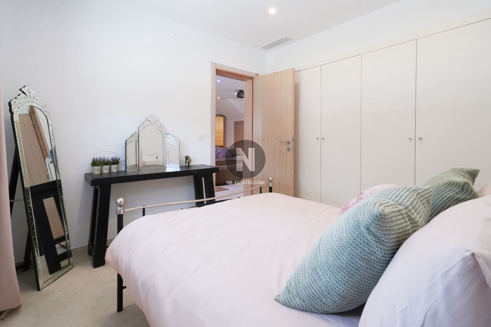 Chalet de 7 habitaciones en Moraira en venta con piscina - 1.599.000 € (Ref: 9977944)