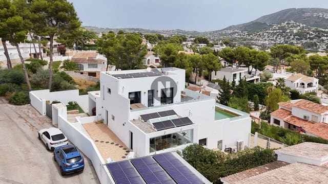7 soveværelse Villa til salg i Benimeit - Tabaira, Teulada-Moraira med swimmingpool - € 1.599.000 (Ref: 9977944)
