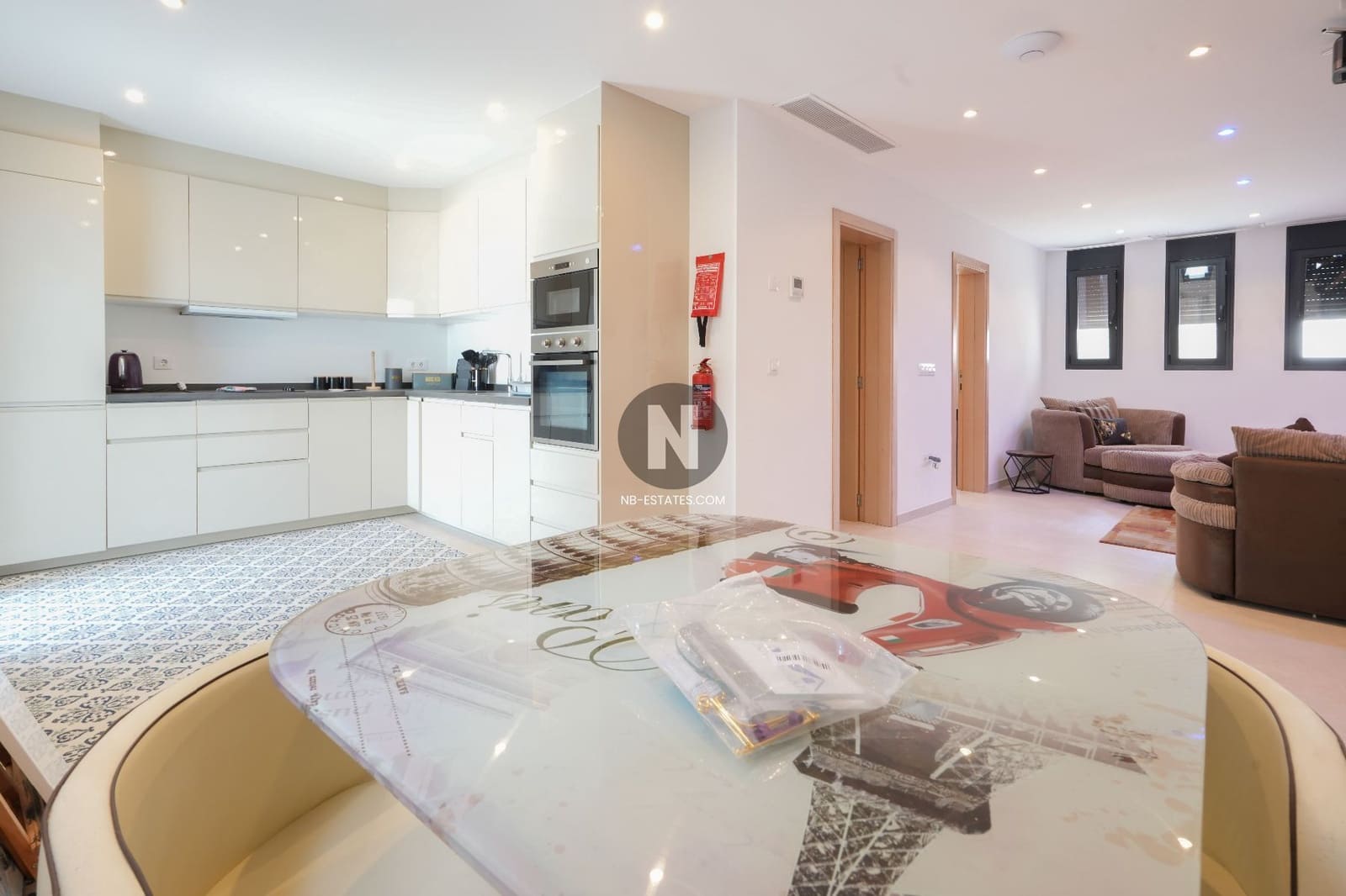 Chalet de 7 habitaciones en Moraira en venta con piscina - 1.599.000 € (Ref: 9977944)