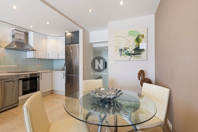 2 sypialnia Dom na sprzedaż w San Eugenio Bajo, Adeje - 710 000 € (Ref: 9986167)
