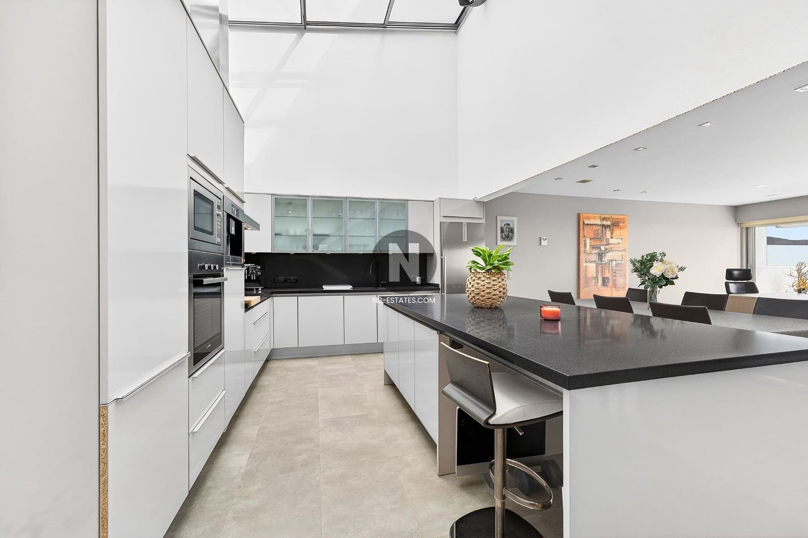 3 soveværelse Penthouse til salg i La Caleta Adeje med swimmingpool garage - € 2.795.000 (Ref: 9989932)