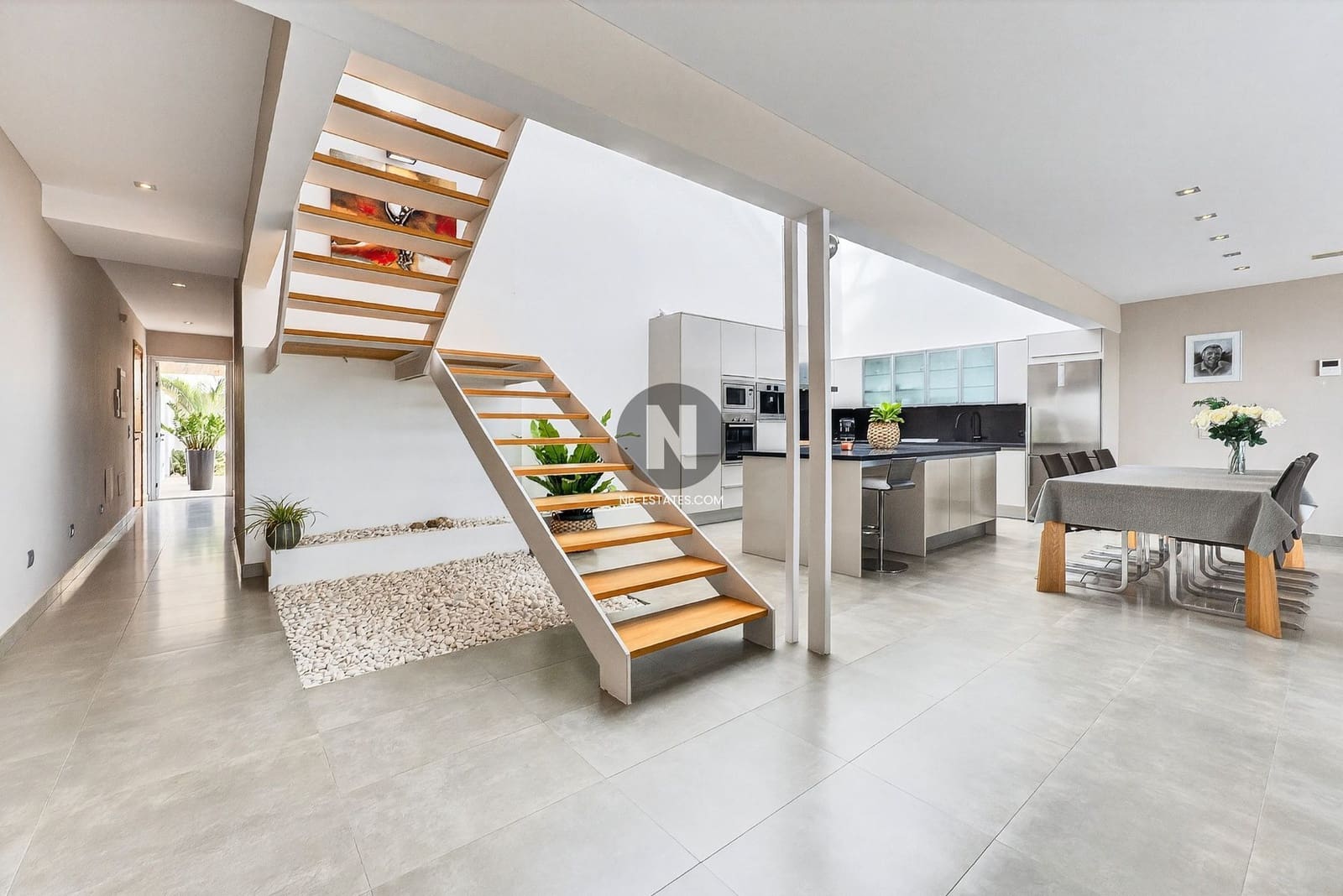3 soveværelse Penthouse til salg i La Caleta Adeje med swimmingpool garage - € 2.795.000 (Ref: 9989932)