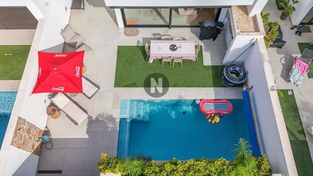 5 camera da letto Villa in vendita in San Pedro del Pinatar ciudad, San Pedro del Pinatar con piscina - 525.000 € (Rif: 9999085)