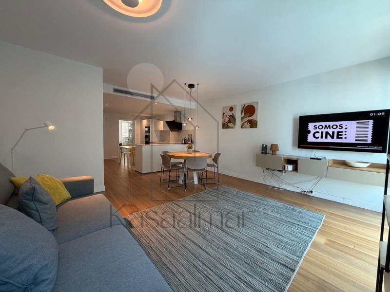 Lejlighed til leje i Las Palmas de Gran Canaria med garage - € 2.800 (Ref: 10003621)