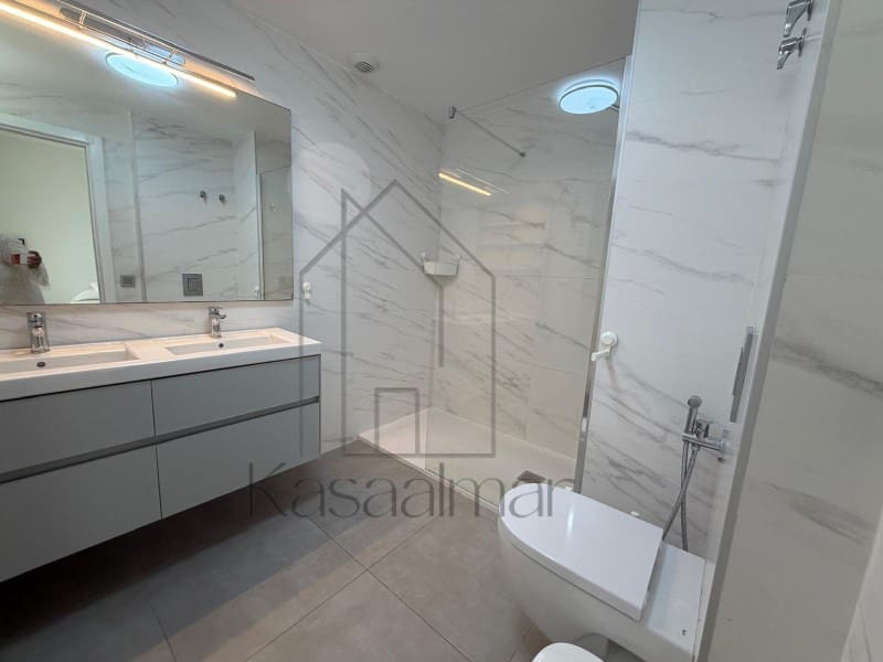 Lejlighed til leje i Las Palmas de Gran Canaria med garage - € 2.800 (Ref: 10003621)