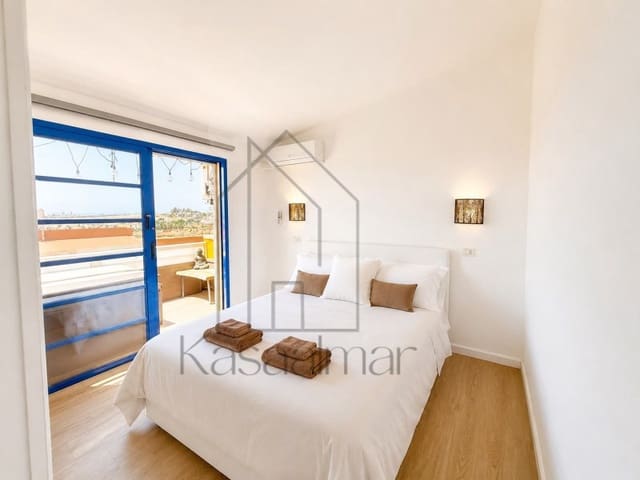 Bungalow de 2 habitaciones en Sonneland, San Bartolomé de Tirajana en alquiler con piscina - 2.000 € (Ref: 10015248)