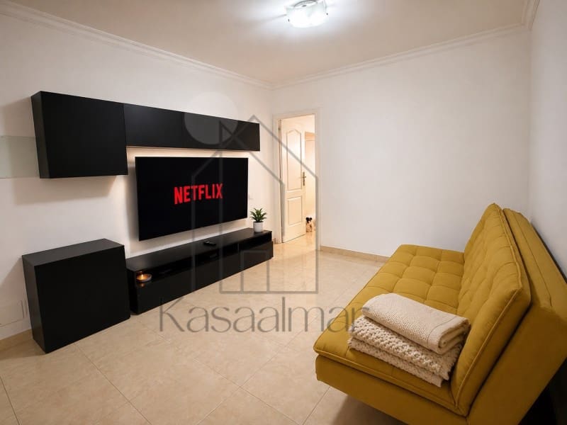 Bungalow de 2 habitaciones en Sonneland en alquiler con piscina - 2.000 € (Ref: 10015248)