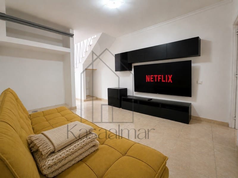 Bungalow de 2 habitaciones en Sonneland en alquiler con piscina - 2.000 € (Ref: 10015248)