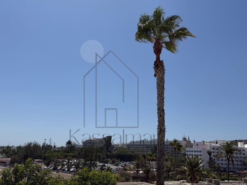 2 slaapkamer Appartement te huur in San Bartolome de Tirajana met garage - € 1.500 (Ref: 10025374)