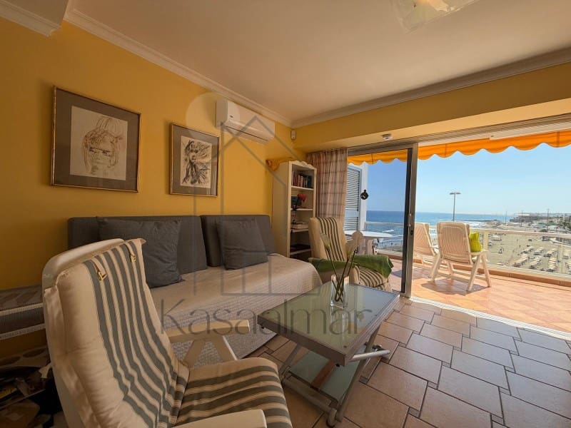 2 slaapkamer Appartement te huur in San Bartolome de Tirajana met garage - € 1.500 (Ref: 10025374)