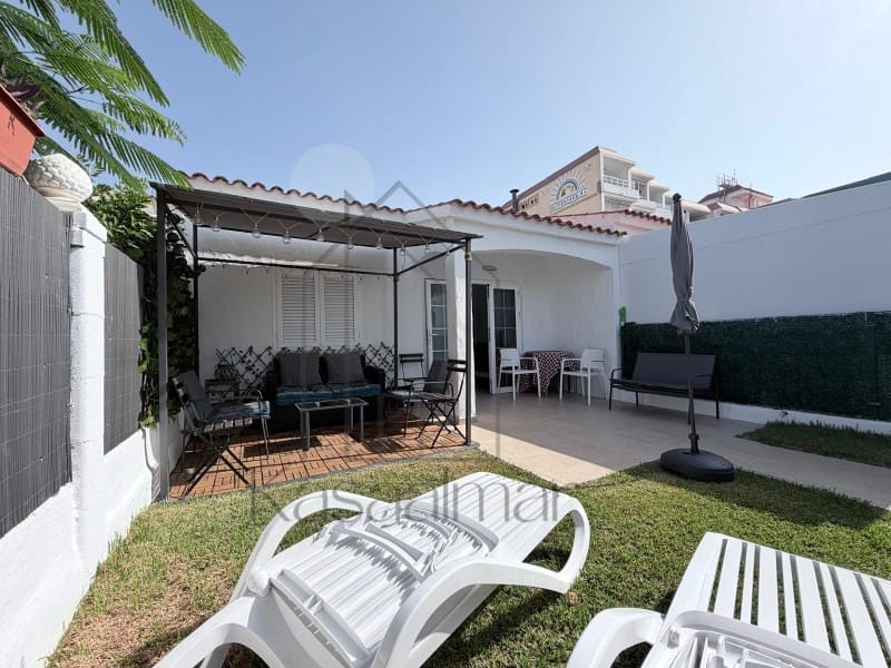 1 soverom Bungalow til leie i Playa del Ingles med svømmebasseng - € 1 600 (Ref: 10025375)