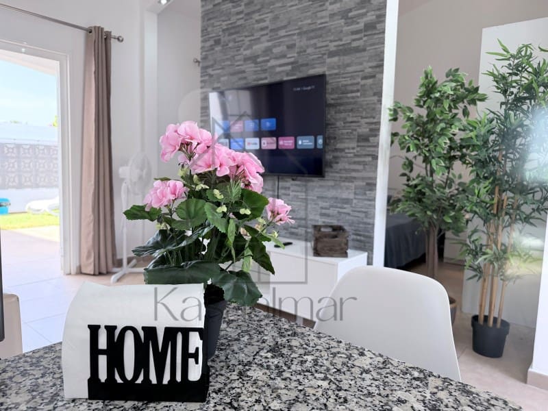 1 soverom Bungalow til leie i Playa del Ingles med svømmebasseng - € 1 600 (Ref: 10025375)