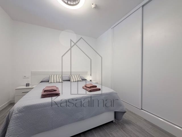 1 makuuhuone Huoneisto vuokrattavana paikassa Playa del Inglés, San Bartolomé de Tirajana mukana uima-altaan - 1 200 € (Ref: 10044731)
