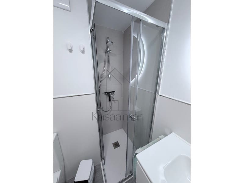 1 makuuhuone Huoneisto vuokrattavana paikassa Playa del Ingles mukana uima-altaan - 1 200 € (Ref: 10044731)