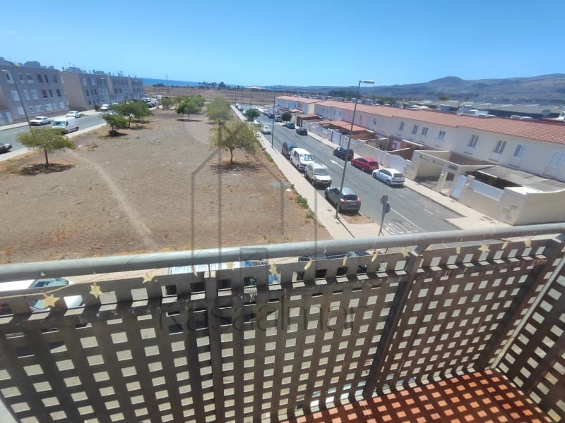 2 makuuhuone Huoneisto vuokrattavana paikassa San Bartolome de Tirajana - 850 € (Ref: 10047048)