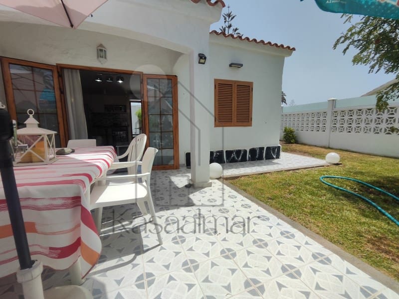 Bungalow de 1 chambre à louer à Playa del Ingles avec piscine garage - 1 500 € (Ref: 10086055)