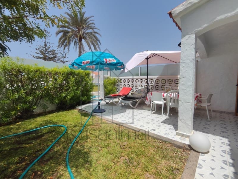 Bungalow de 1 chambre à louer à Playa del Ingles avec piscine garage - 1 500 € (Ref: 10086055)