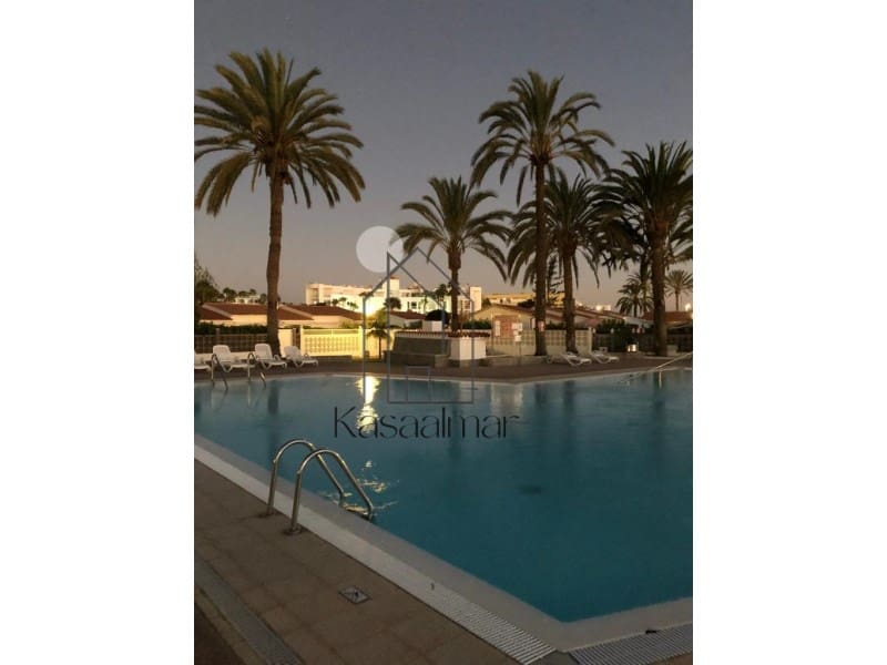 Bungalow de 1 chambre à louer à Playa del Ingles avec piscine garage - 1 500 € (Ref: 10086055)