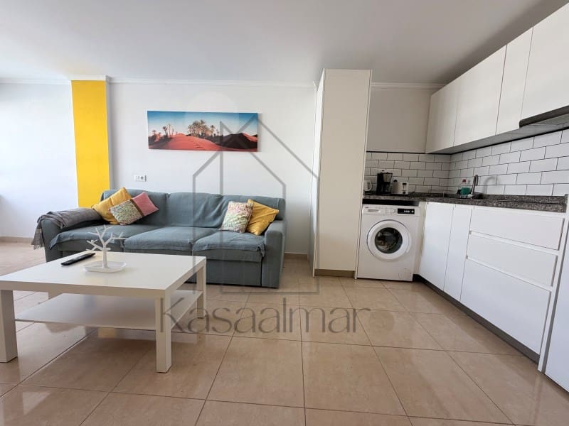 1 Zimmer Apartment zu vermieten in Playa del Ingles mit Garage - 1.200 € (Ref: 10100203)