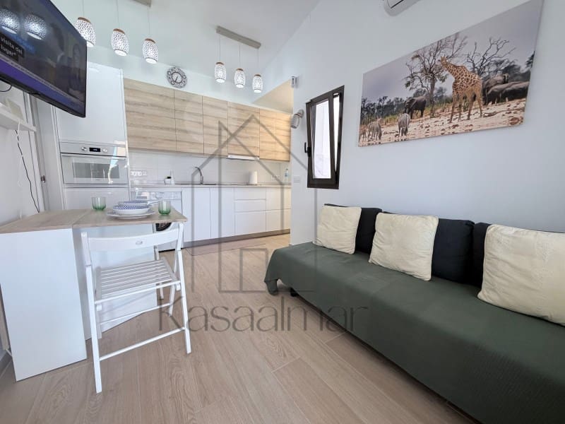 1 sovrum Bungalow att hyra i San Bartolome de Tirajana med pool - 1 400 € (Ref: 10100204)