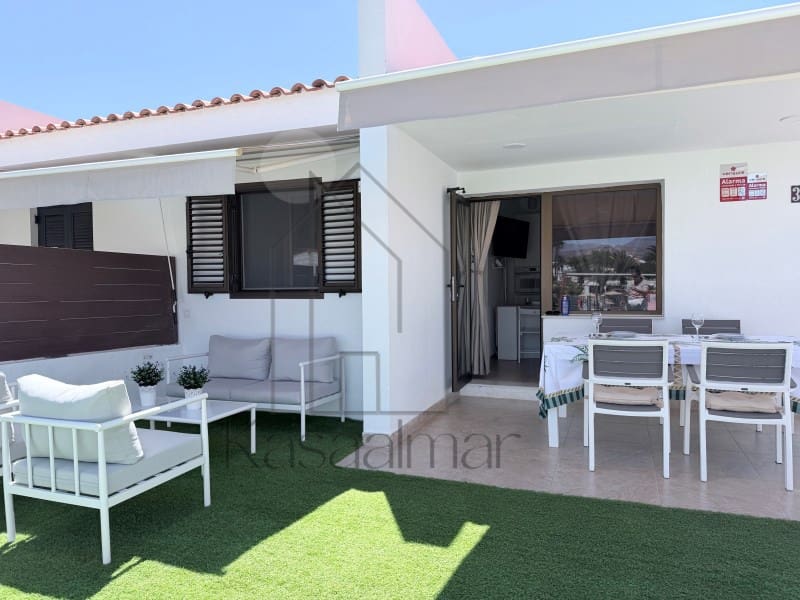 1 sovrum Bungalow att hyra i San Bartolome de Tirajana med pool - 1 400 € (Ref: 10100204)