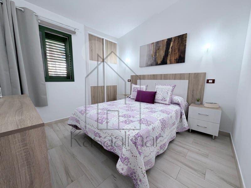 1 bedroom Bungalow for rent in San Bartolome de Tirajana with pool - € 1,400 (Ref: 10151088)