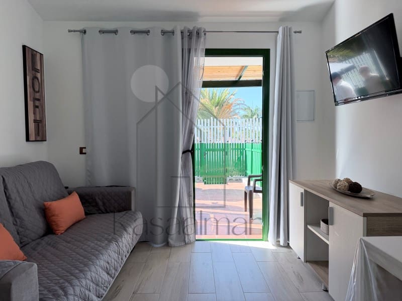 1 bedroom Bungalow for rent in San Bartolome de Tirajana with pool - € 1,400 (Ref: 10151088)