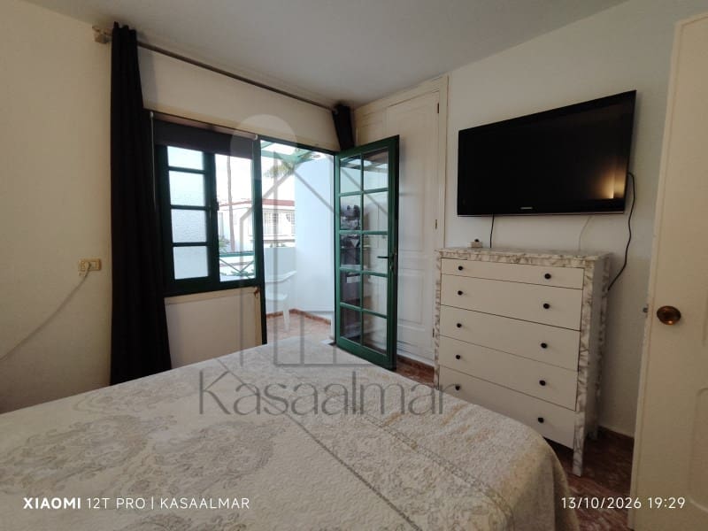 2 quarto Bungalow para arrendar em San Bartolome de Tirajana com piscina - 1 400 € (Ref: 10154908)