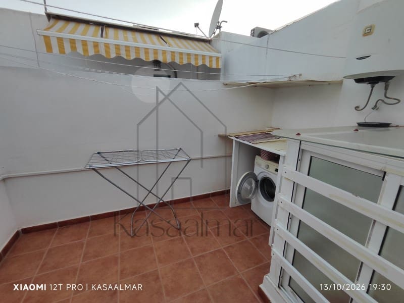 2 quarto Bungalow para arrendar em San Bartolome de Tirajana com piscina - 1 400 € (Ref: 10154908)