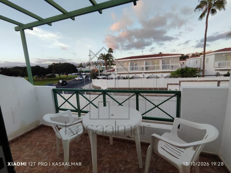 2 quarto Bungalow para arrendar em San Bartolome de Tirajana com piscina - 1 400 € (Ref: 10154908)