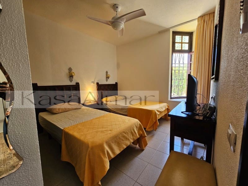 2 soverom Bungalow til leie i Playa del Ingles - € 1 700 (Ref: 7613673)