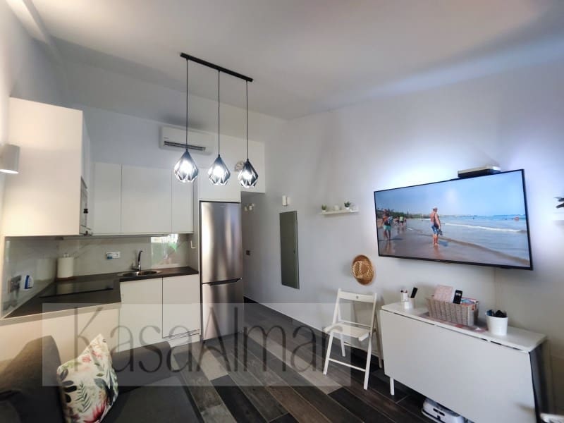 1 soveværelse Bungalow til leje i San Bartolome de Tirajana - € 1.200 (Ref: 7775371)