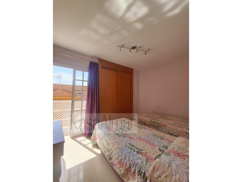 1 soverom Leilighet til leie i Salobre Golf med svømmebasseng garasje - € 1 200 (Ref: 7833245)