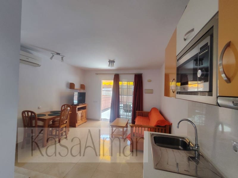 1 soverom Leilighet til leie i Salobre Golf med svømmebasseng garasje - € 1 200 (Ref: 7833245)