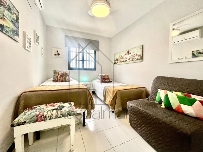 1 bedroom Bungalow for rent in Sonneland with garage - € 900 (Ref: 7980612)