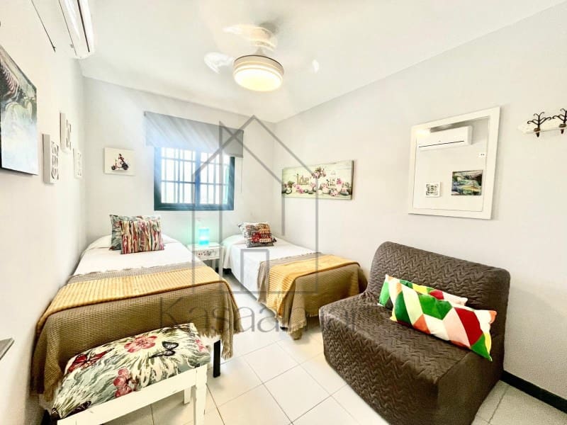 1 bedroom Bungalow for rent in Sonneland with garage - € 900 (Ref: 7980612)