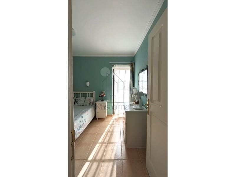 2 bedroom Bungalow for rent in San Bartolome de Tirajana with pool - € 1,700 (Ref: 8226127)