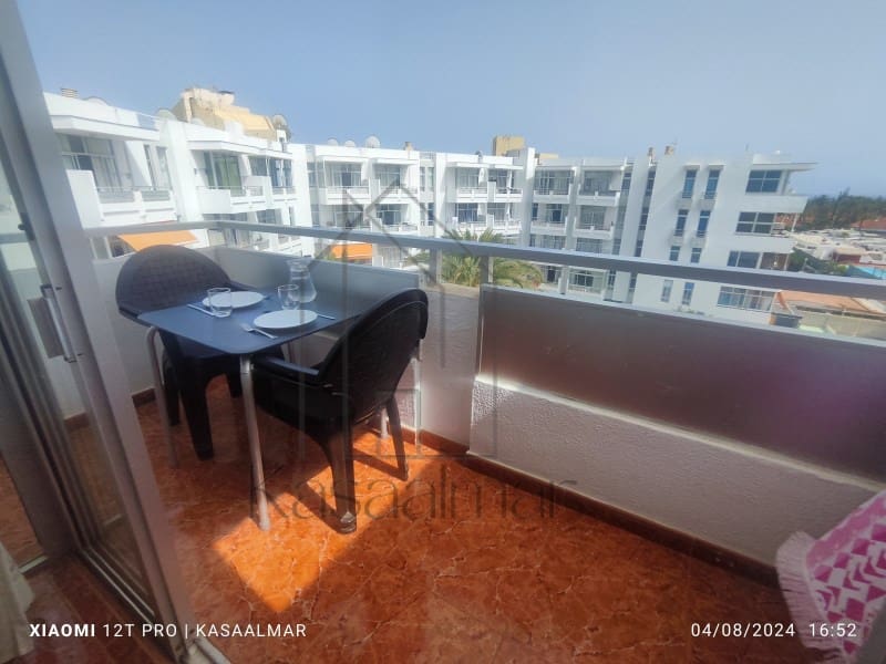 2 slaapkamer Appartement te huur in Playa del Ingles - € 1.300 (Ref: 8476273)