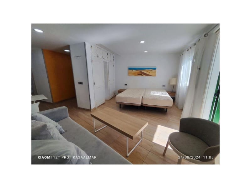 1 quarto Apartamento para arrendar em San Bartolome de Tirajana com piscina - 1 100 € (Ref: 8489089)