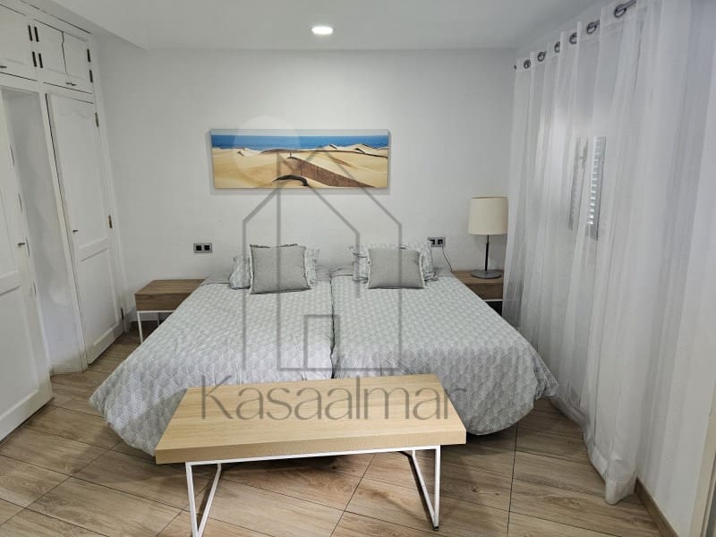 1 bedroom Apartment for rent in San Bartolome de Tirajana with pool - € 950 (Ref: 8489089)